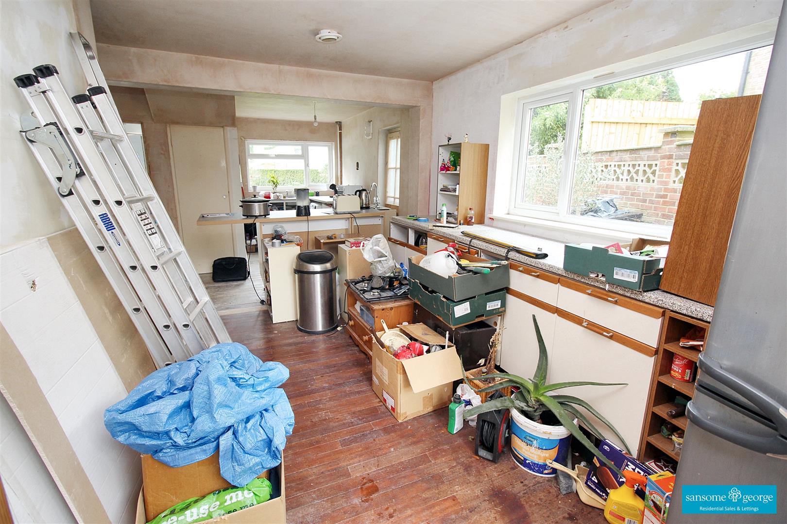 3 bed property in Westwood Glen, Tilehurst